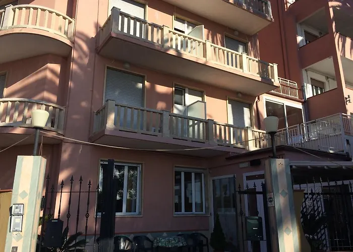 Szálloda Corallo Finale Ligure
