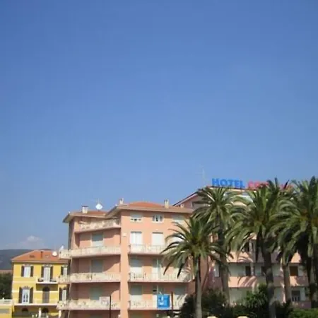 Corallo 3* Finale Ligure