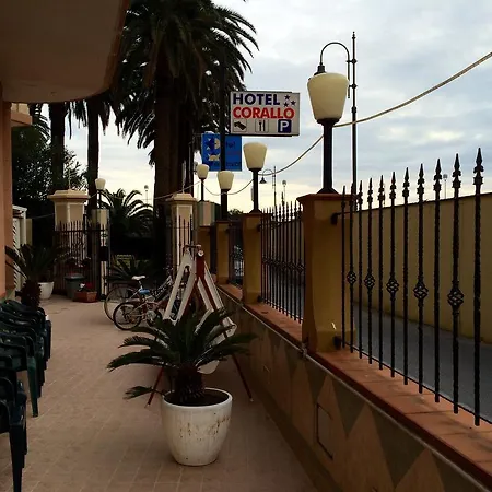 Hotel Corallo 3*